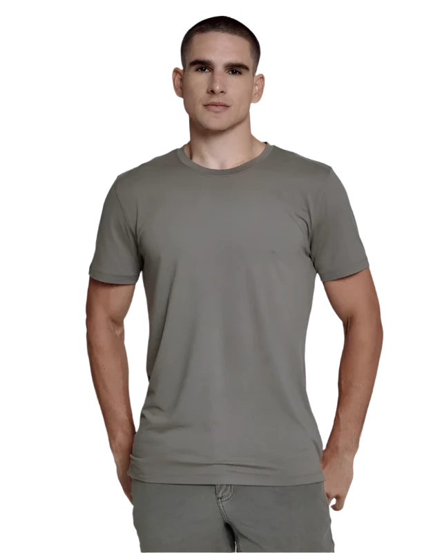 Model wearing 7 Diamonds Core crew-neck t-shirt in steel gray, front view